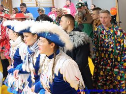 Besuch der Kindergärten, Schulen &amp; Seniorenheime